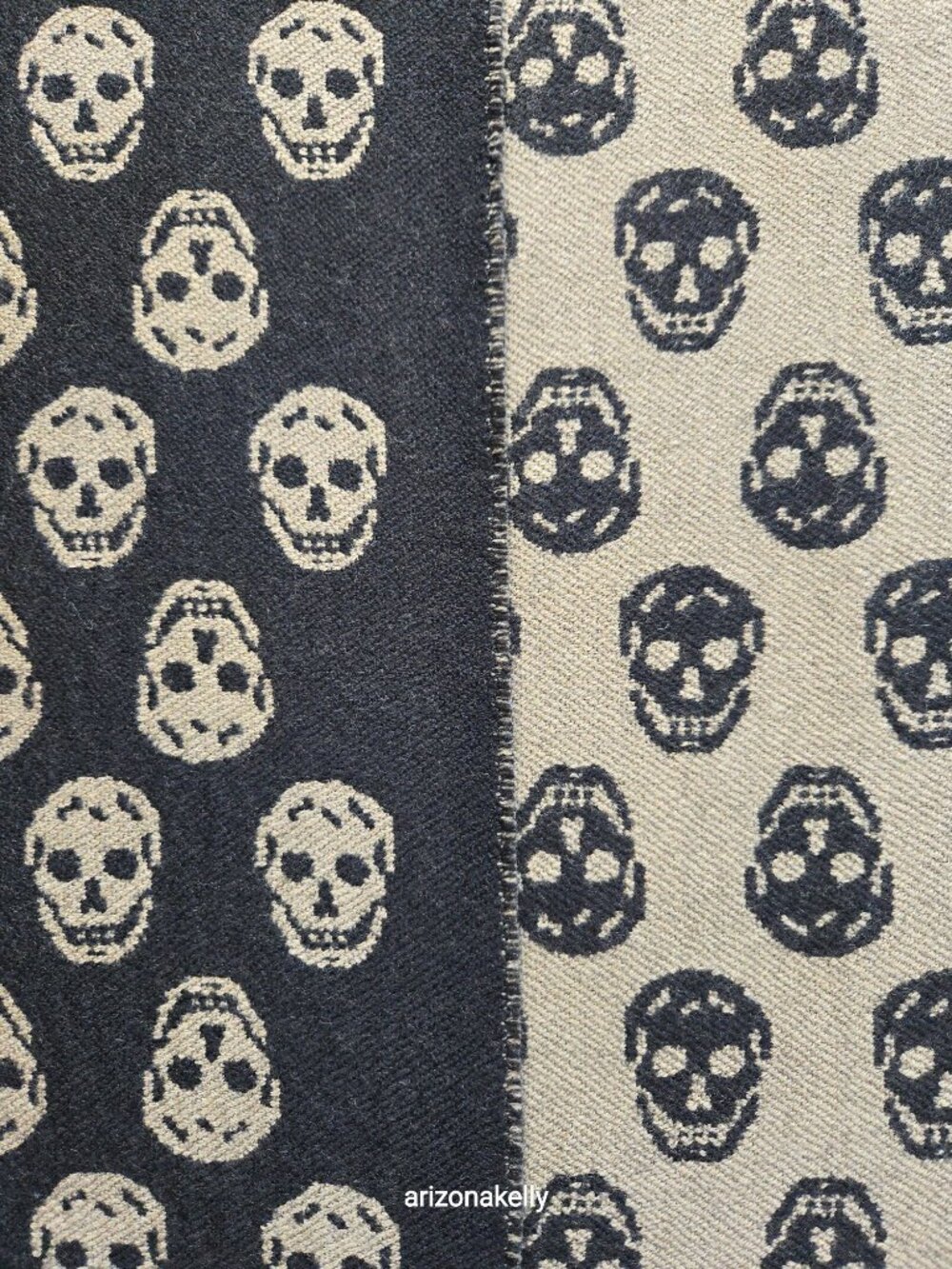 McQueen Wool Skull Scarf Jacquard Black & Tan - Picture 5 of 15